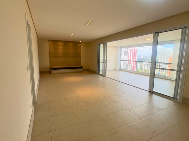 Apartamento com 202m² 4 quartos e 6 banheiros, à venda, no bairro Vila Mascote em São Paulo