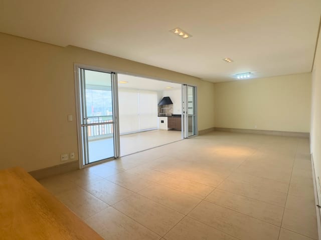 Apartamento com 202m² 4 quartos e 6 banheiros, à venda, no bairro Vila Mascote em São Paulo