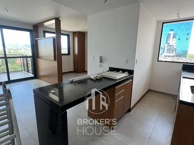 Apartamento 1 quarto e 1 banheiro, à venda, no bairro Mata da Praia em Vitória