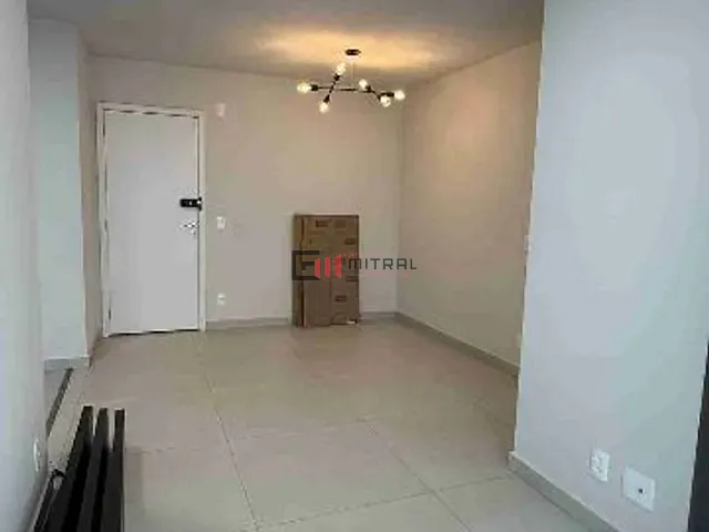 Apartamento 2 quartos e 1 banheiro, à venda, no bairro Centro em Londrina