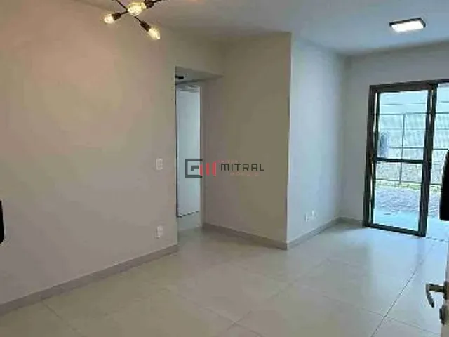 Apartamento 2 quartos e 1 banheiro, à venda, no bairro Centro em Londrina