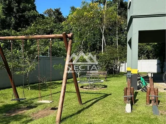 Apartamento com 50m² 2 quartos e 1 banheiro, à venda, no bairro Martim de Sá em Caraguatatuba