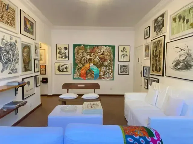Apartamento com 90m² 2 quartos e 2 banheiros, à venda, no bairro Laranjeiras em Rio de Janeiro