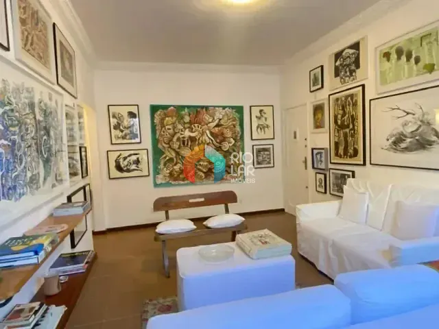 Apartamento com 90m² 2 quartos e 2 banheiros, à venda, no bairro Laranjeiras em Rio de Janeiro