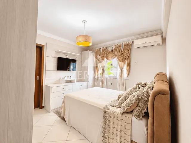 Apartamento com 214m² 3 quartos e 2 banheiros, à venda, no bairro Velha em Blumenau