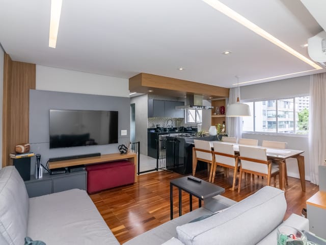 Apartamento com 81m² 3 quartos e 2 banheiros, à venda, no bairro Vila Olímpia em São Paulo
