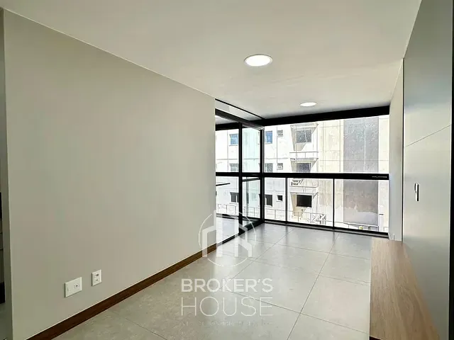 Apartamento 2 quartos e 2 banheiros, à venda, no bairro Mata da Praia em Vitória