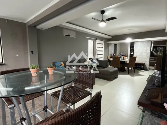 Apartamento com 110m² 3 quartos e 2 banheiros, à venda, no bairro Centro em Caraguatatuba