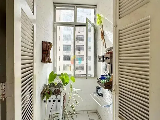 Apartamento com 95m² 3 quartos e 3 banheiros, à venda, no bairro Copacabana em Rio de Janeiro