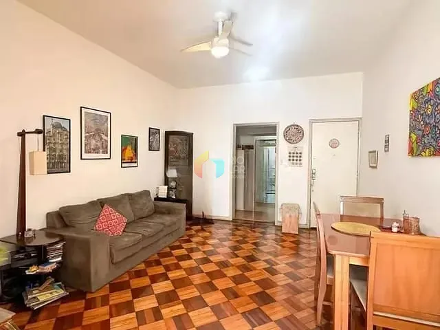 Apartamento com 95m² 3 quartos e 3 banheiros, à venda, no bairro Copacabana em Rio de Janeiro