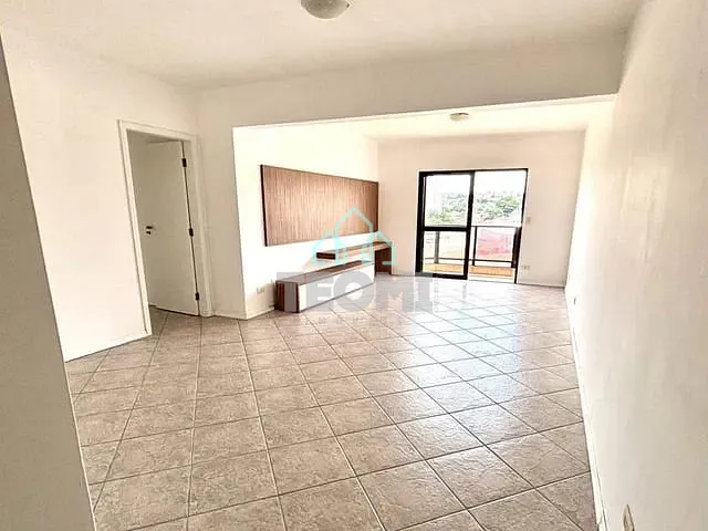 Apartamento 3 quartos e 1 banheiro, à venda, no bairro Centro em Taubaté