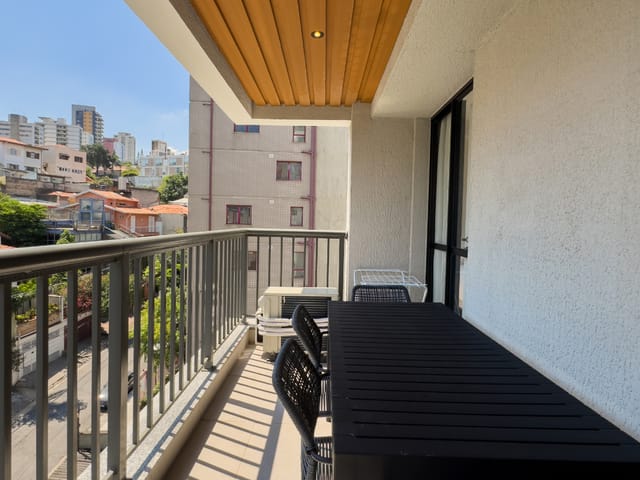 Apartamento com 40m² 1 quarto e 2 banheiros, à venda, no bairro Vila Madalena em São Paulo