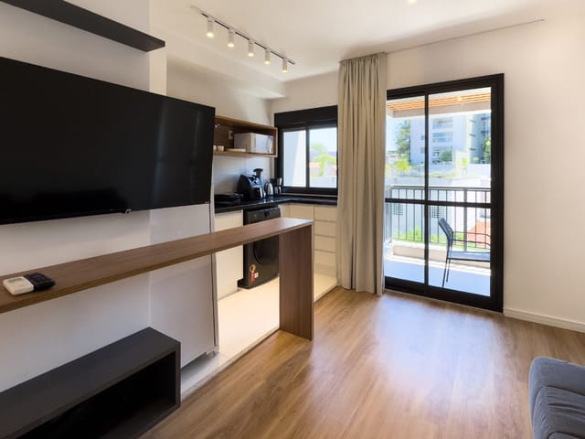 Apartamento com 40m² 1 quarto e 2 banheiros, à venda, no bairro Vila Madalena em São Paulo