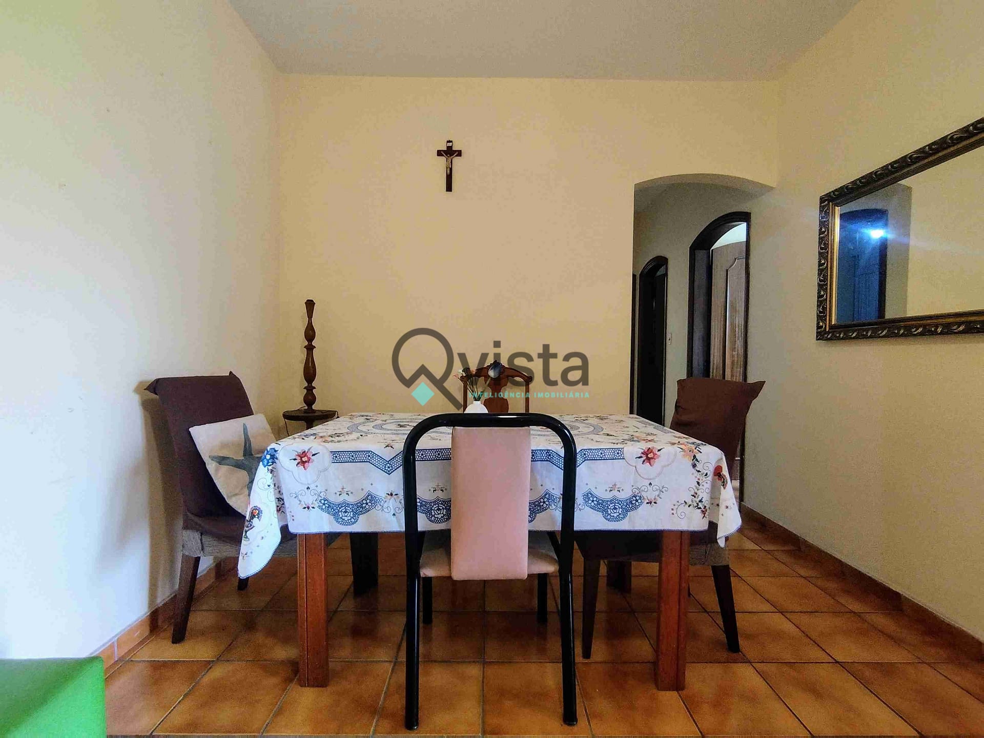 Apartamento à venda com 3 quartos, 103m² - Foto 2