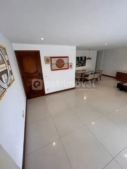 Apartamento, 3 quartos, 193 m² - Foto 2