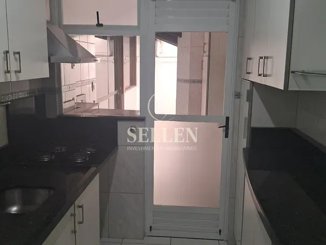 Apartamento 3 quartos e 2 banheiros, à venda, no bairro Centro em Balneário Camboriú