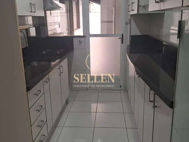 Apartamento 3 quartos e 2 banheiros, à venda, no bairro Centro em Balneário Camboriú