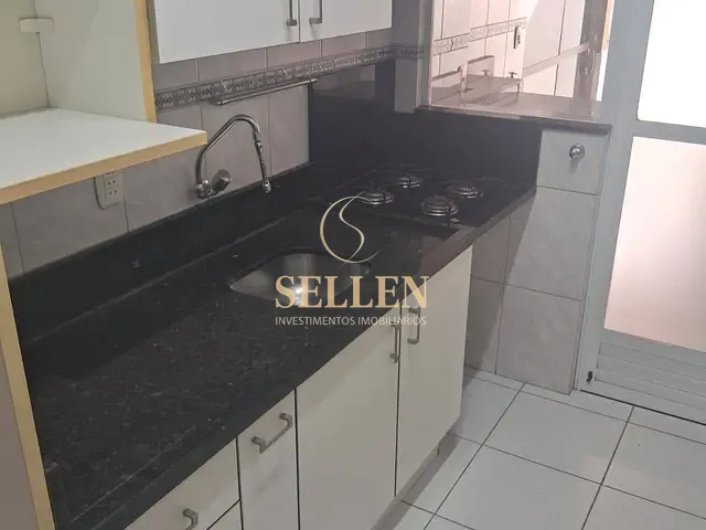 Apartamento 3 quartos e 2 banheiros, à venda, no bairro Centro em Balneário Camboriú