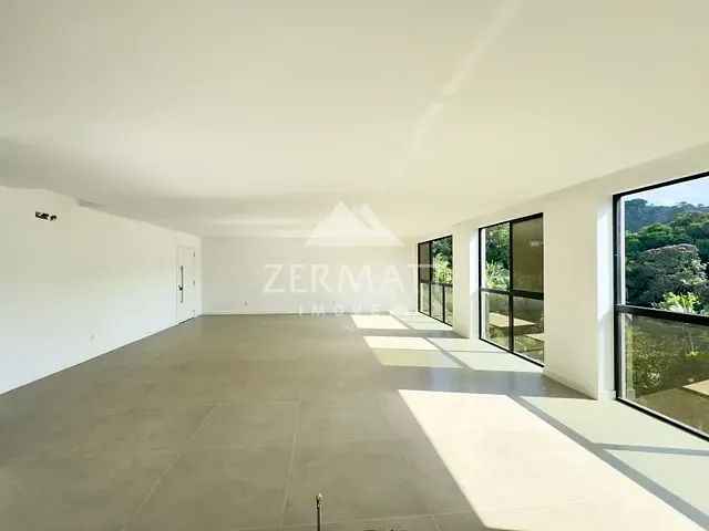 Apartamento com 338m² 3 quartos e 4 banheiros, à venda, no bairro Bom Retiro em Blumenau