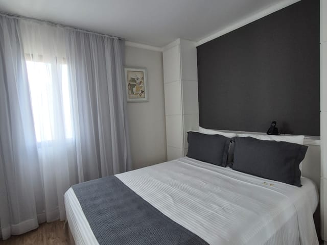 Apartamento com 2402m² 2 quartos e 2 banheiros, à venda, no bairro Jardim Paulista em São Paulo