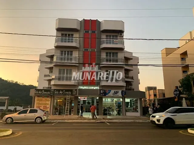 Apartamento com 115m² 3 quartos e 2 banheiros, para alugar, no bairro Centro em Piratuba