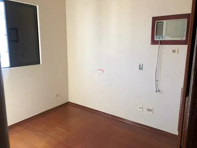 Apartamento com 151m² 3 quartos e 4 banheiros, à venda, no bairro Centro em Londrina