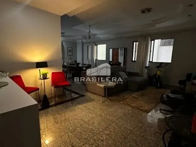 Apartamento com 220m² 5 quartos e 6 banheiros, à venda, no bairro Setor Bueno em Goiânia