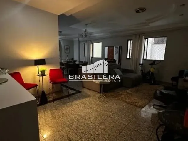 Apartamento com 220m² 5 quartos e 6 banheiros, à venda, no bairro Setor Bueno em Goiânia