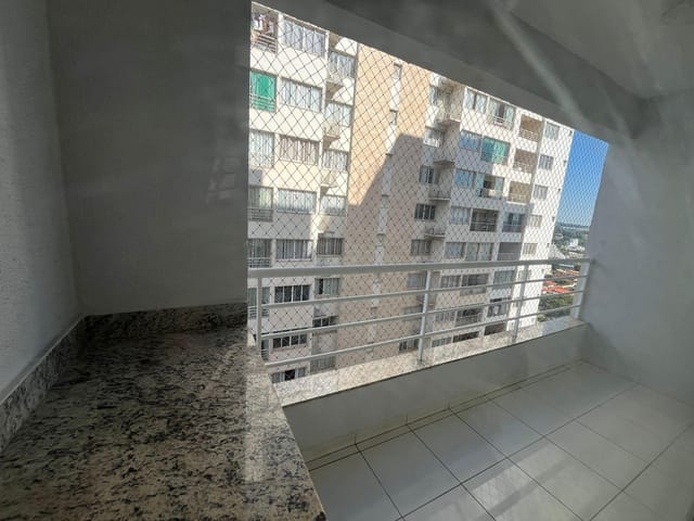Apartamento 2 quartos e 2 banheiros, para alugar, no bairro Parque Industrial Paulista em Goiânia
