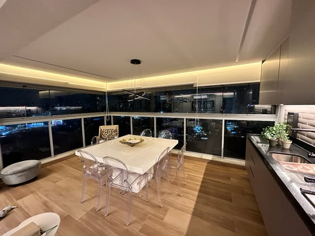Apartamento com 6300m² 3 quartos e 3 banheiros, à venda, no bairro Jardim Marajoara em São Paulo