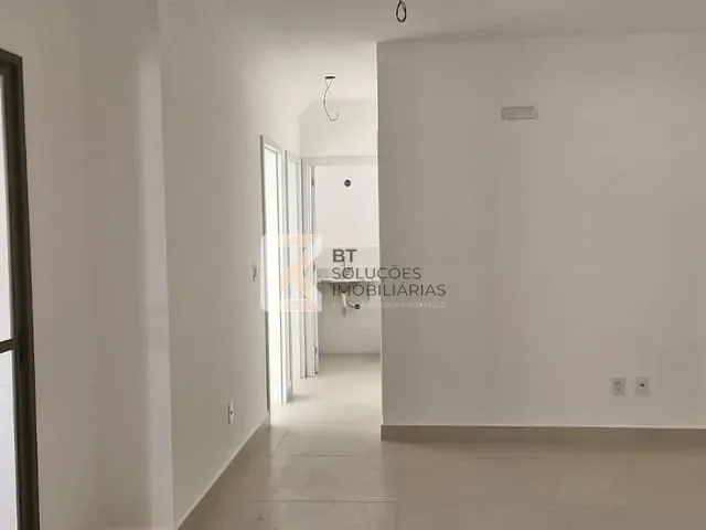 Apartamento 3 quartos e 2 banheiros, à venda, no bairro Jardim Santiago em Indaiatuba