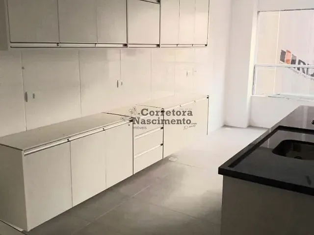Apartamento 2 quartos e 3 banheiros, para alugar, no bairro Condomínio Royal Park em São José dos Campos