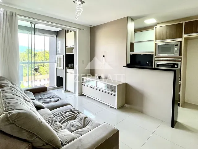 Apartamento com 95m² 2 quartos e 2 banheiros, para alugar, no bairro Água Verde em Blumenau