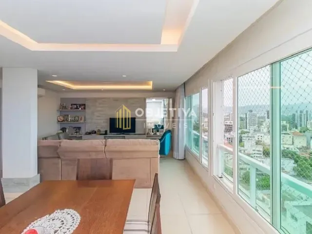 Apartamento 3 quartos e 3 banheiros, à venda, no bairro Petrópolis em Porto Alegre