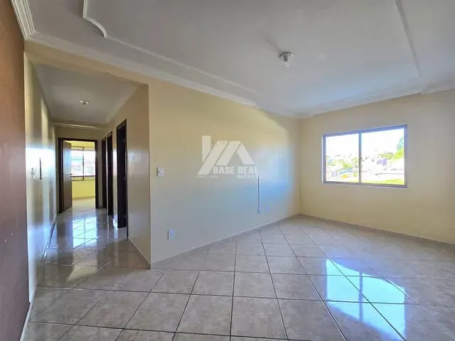 Apartamento com 60m² 3 quartos e 1 banheiro, à venda ou para alugar, no bairro Orfãs em Ponta Grossa
