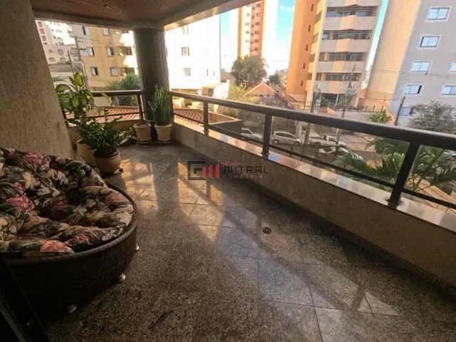 Apartamento 4 quartos e 6 banheiros, à venda, no bairro Centro em Londrina