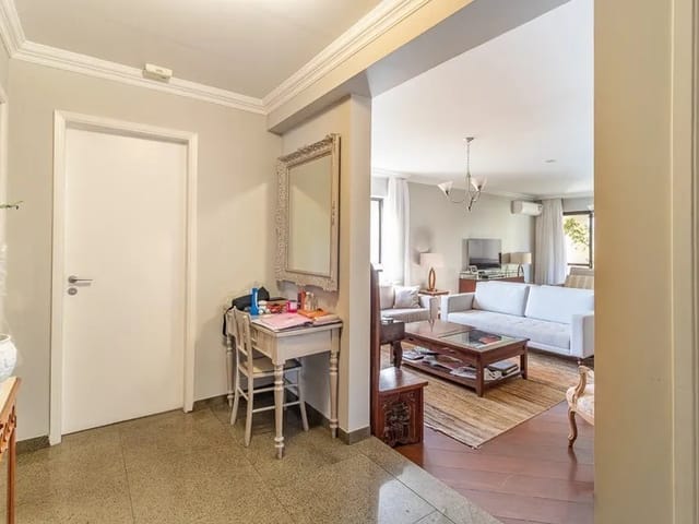 Apartamento com 205m² 3 quartos e 5 banheiros, à venda, no bairro Higienópolis em São Paulo