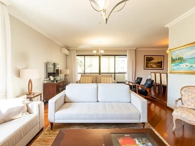Apartamento com 205m² 3 quartos e 5 banheiros, à venda, no bairro Higienópolis em São Paulo
