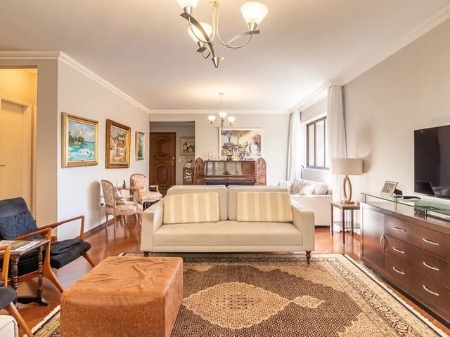 Apartamento com 205m² 3 quartos e 5 banheiros, à venda, no bairro Higienópolis em São Paulo