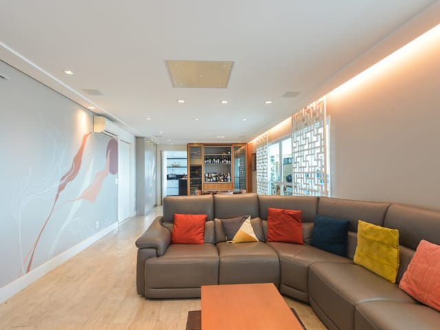 Apartamento com 205m² 3 quartos e 5 banheiros, à venda, no bairro Saúde em São Paulo