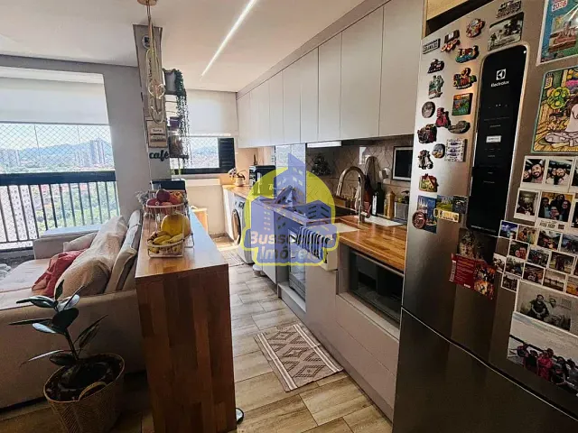 Apartamento 2 quartos e 2 banheiros, à venda, no bairro Centro em Osasco