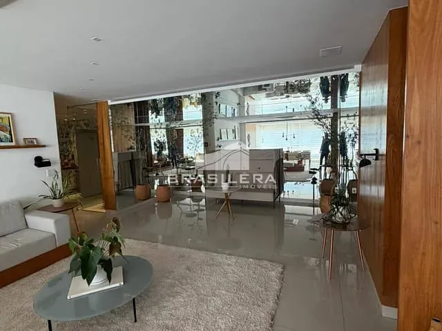 Apartamento com 182m² 3 quartos e 5 banheiros, à venda, no bairro Setor Marista em Goiânia