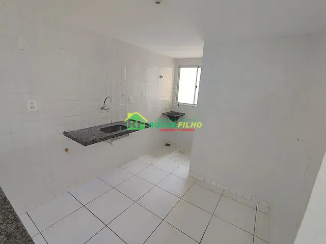 Apartamento 3 quartos e 2 banheiros, para alugar, no bairro Uruguai em Teresina