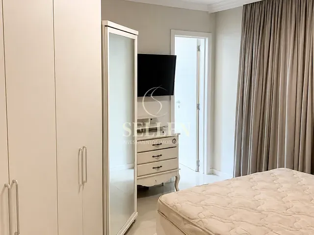 Apartamento 2 quartos e 2 banheiros, para alugar, no bairro Fazenda em Itajaí