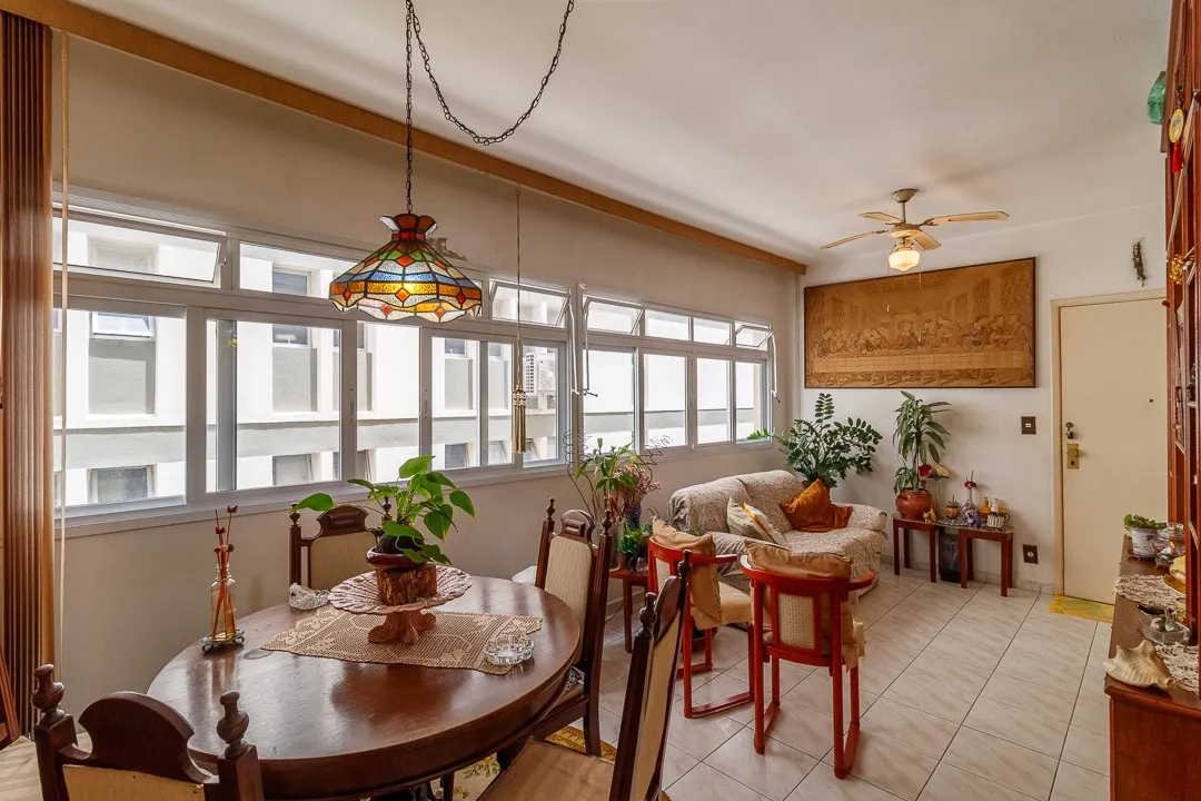 Apartamento para venda em Moema com 2 quartos, 73m²