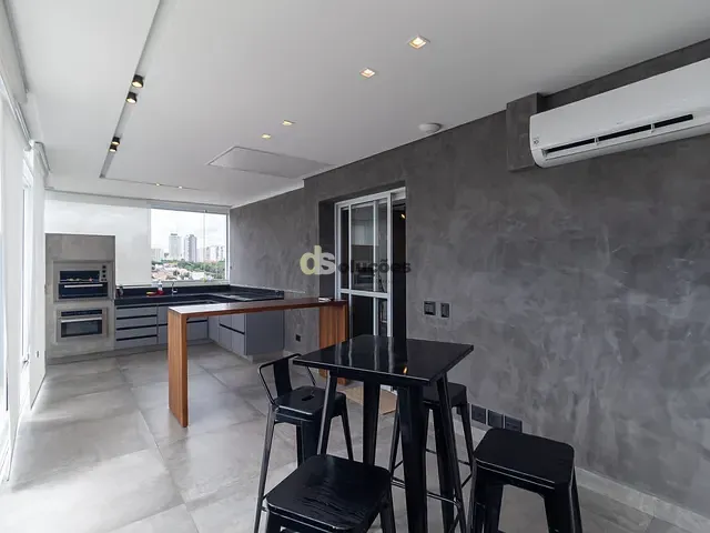 Apartamento 1 quarto e 2 banheiros, à venda, no bairro Pinheiros em São Paulo