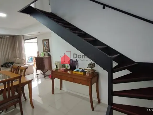 Apartamento 3 quartos e 1 banheiro, à venda ou para alugar, no bairro Centro em Taubaté