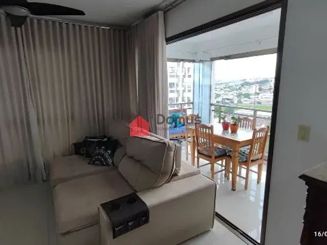 Apartamento 3 quartos e 1 banheiro, à venda ou para alugar, no bairro Centro em Taubaté