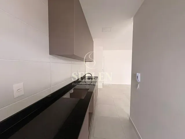 Apartamento 1 quarto e 1 banheiro, para alugar, no bairro Vila Operária em Itajaí