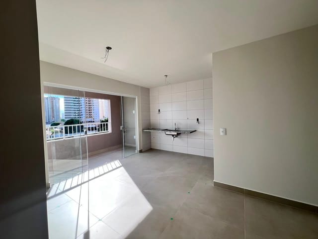 Apartamento 3 quartos e 2 banheiros, à venda, no bairro Setor Bueno em Goiânia